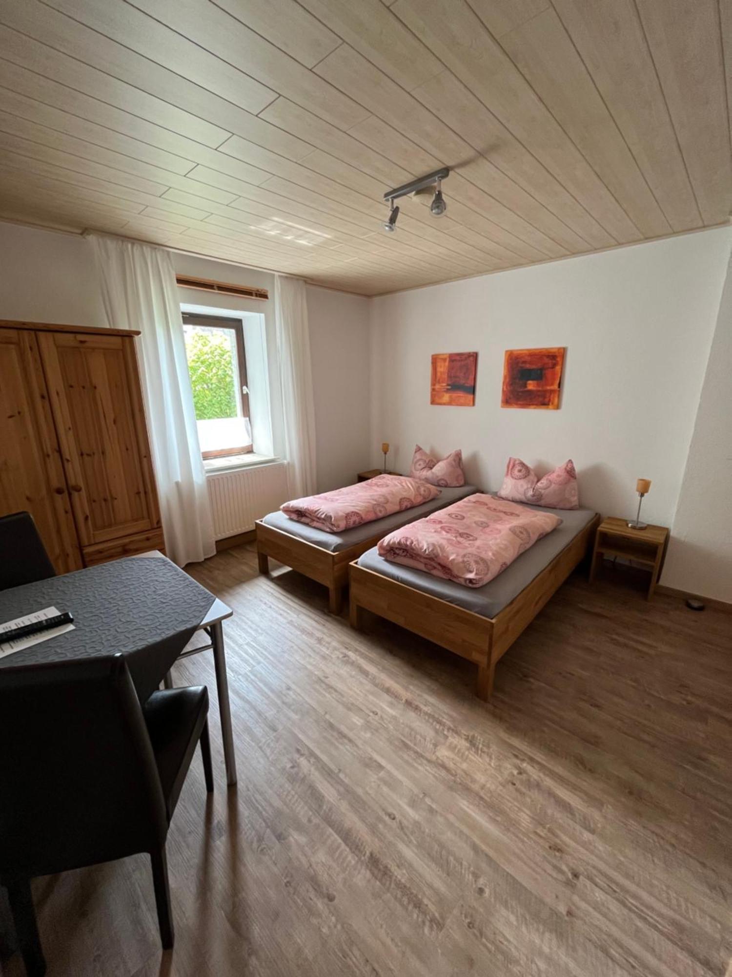 Haus Claudia Hotel Müllenbach Екстериор снимка